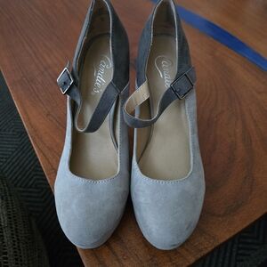 Candie's Gray Women's Shoes